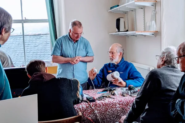 230311 Repair Cafe at Ecohub