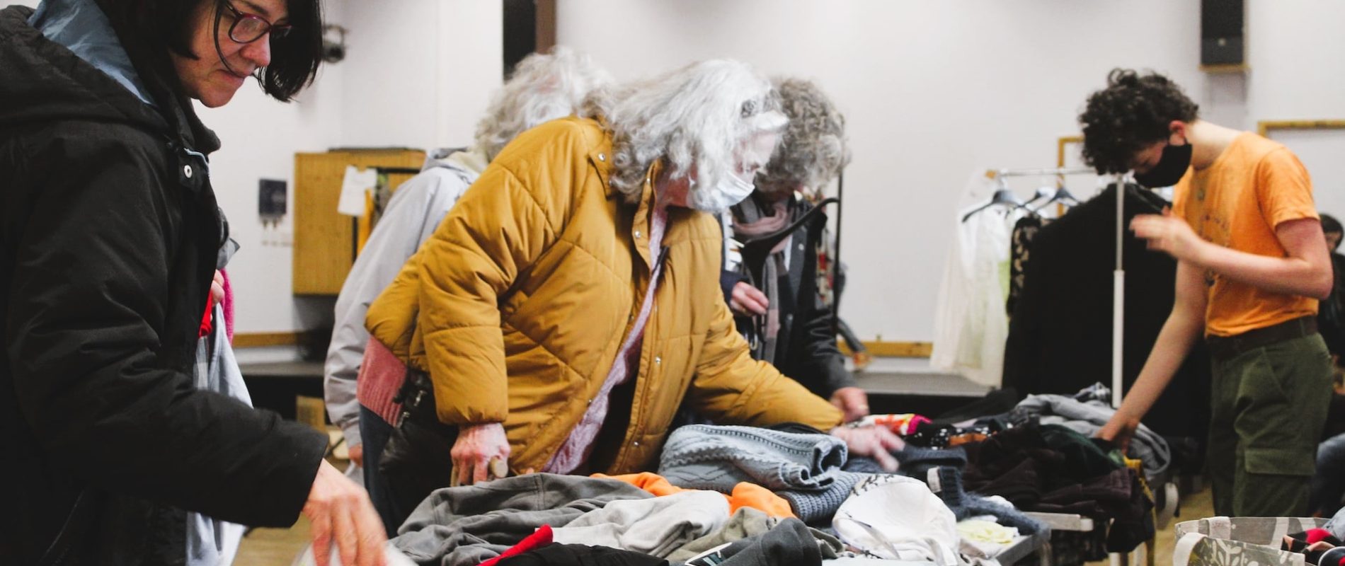 IMG_3965.JPG Clothes swap Bampton 3